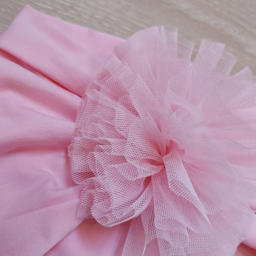 Handmade Adorable Pink Hairband for Kids - Picture 3 of 5